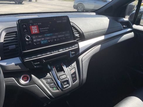 Certified 2025 Honda Odyssey Sport-L image 22