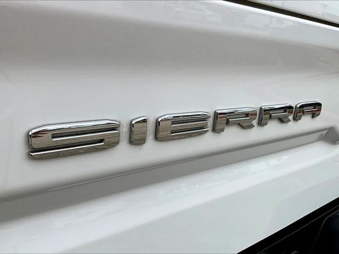 Used 2019 GMC Sierra 1500 SLT RWD image 30
