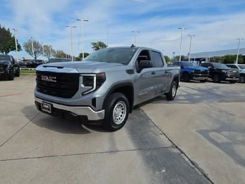 Used 2024 GMC Sierra 1500 Pro w/ Pro Value Package image 3