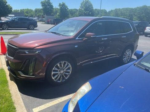 Used 2023 Cadillac XT6 Premium Luxury w/ Technology Package AWD/4WD image 1