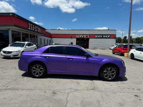 Used 2016 Chrysler 300 S AWD/4WD image 2
