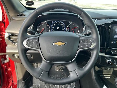 Certified 2023 Chevrolet Traverse Premier image 11