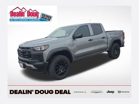 Used 2024 Chevrolet Colorado Trail Boss w/ Technology Package image 1