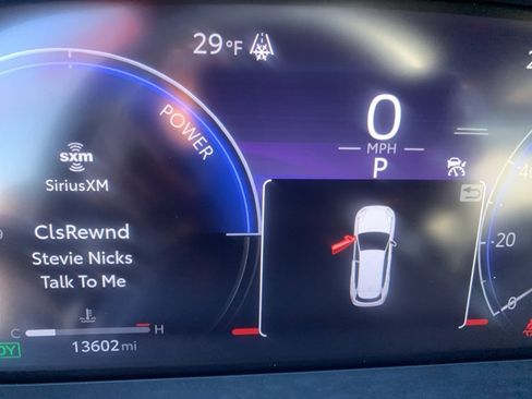 Used 2025 Toyota Crown Signia XLE image 19