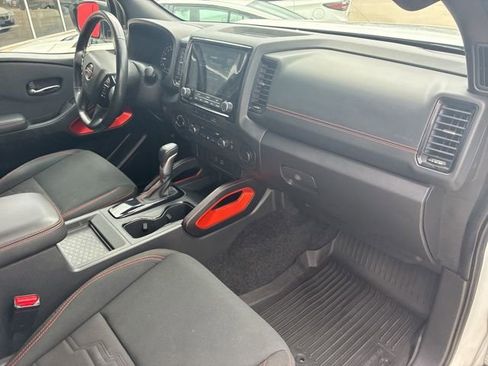 Used 2024 Nissan Frontier PRO-4X w/ Off-Road Protection Package AWD/4WD image 12
