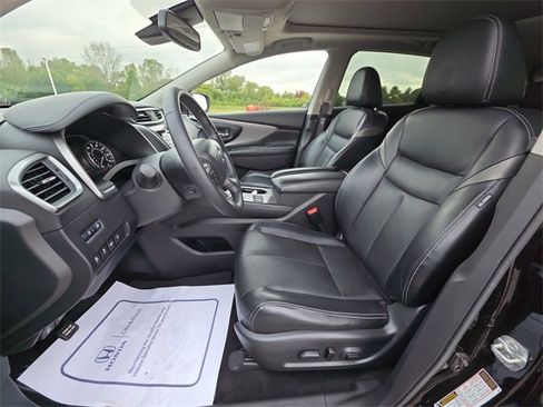 Used 2020 Nissan Murano SL w/ Moonroof Package image 18