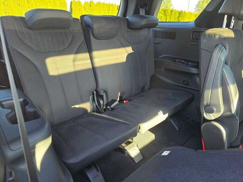 Used 2024 Hyundai Palisade Calligraphy image 14