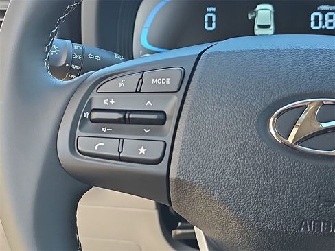 New 2026 Hyundai Venue SEL image 16