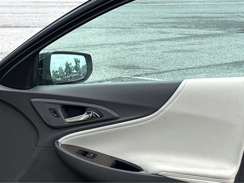 Used 2024 Chevrolet Malibu LT FWD image 15
