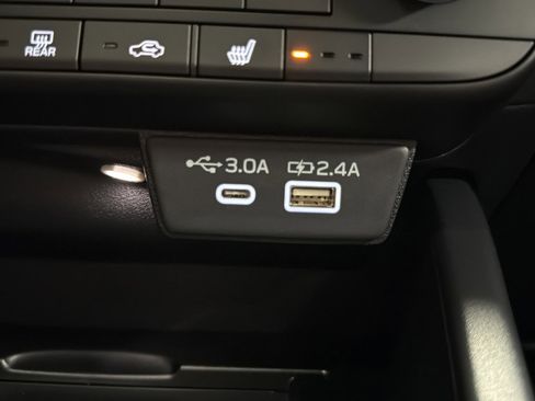 New 2026 Subaru Outback Premium image 27