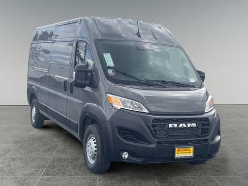 New 2026 RAM ProMaster 2500 w/ Advanced Safety Group FWD image 7