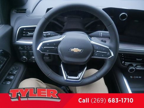 New 2026 Chevrolet Suburban Premier w/ Sun And Tow Package image 36