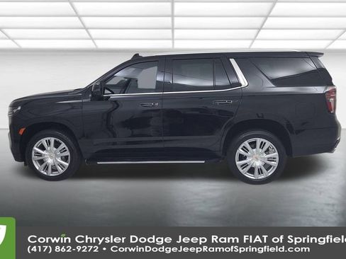 Used 2024 Chevrolet Tahoe High Country image 9