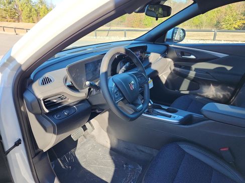 New 2026 Buick Envista Preferred w/ Convenience I Package image 9