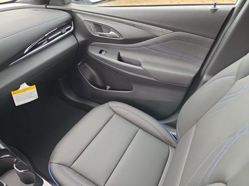 New 2026 Buick Envista Sport Touring image 13