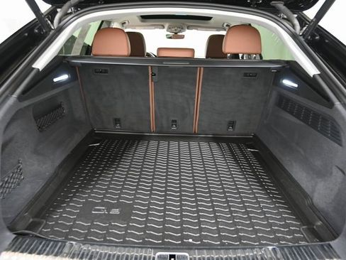 Used 2022 Audi Q8 Premium Plus w/ Premium Plus Package image 20