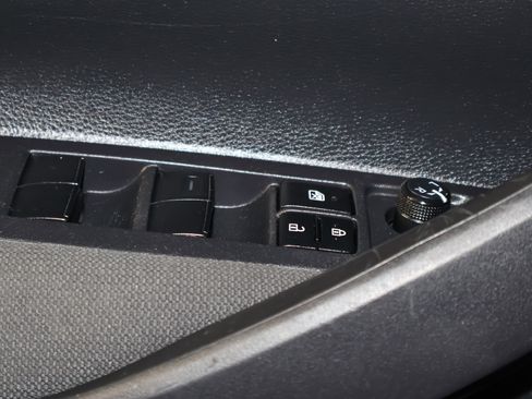 Used 2024 Toyota Corolla LE image 33