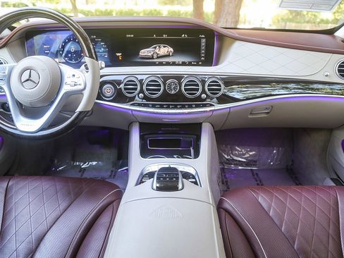 Used 2020 Mercedes-Benz Maybach S 560 4MATIC image 10