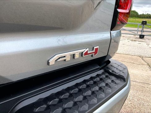 Used 2026 GMC Canyon AT4 w/ AT4 Premium Package AWD/4WD image 21