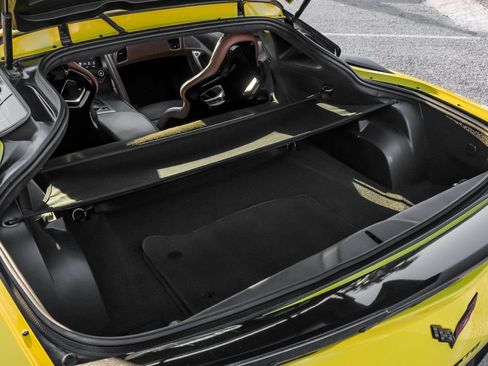 Used 2016 Chevrolet Corvette Z06 w/ 3LZ Preferred Equipment Group image 53