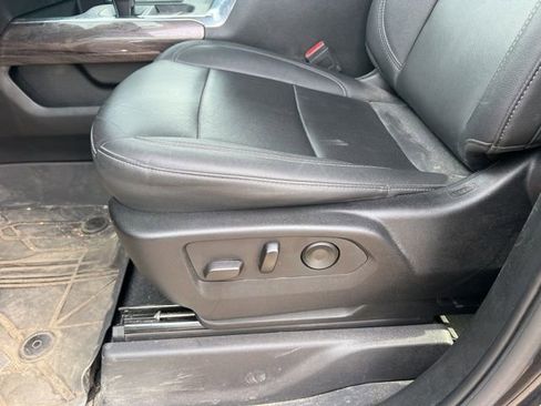 Used 2024 Chevrolet Silverado 1500 LTZ w/ Technology Package AWD/4WD image 16