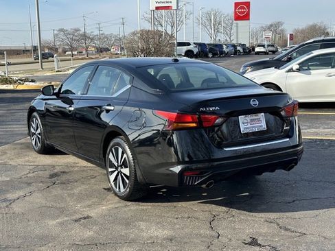 Certified 2020 Nissan Altima 2.5 SV image 5