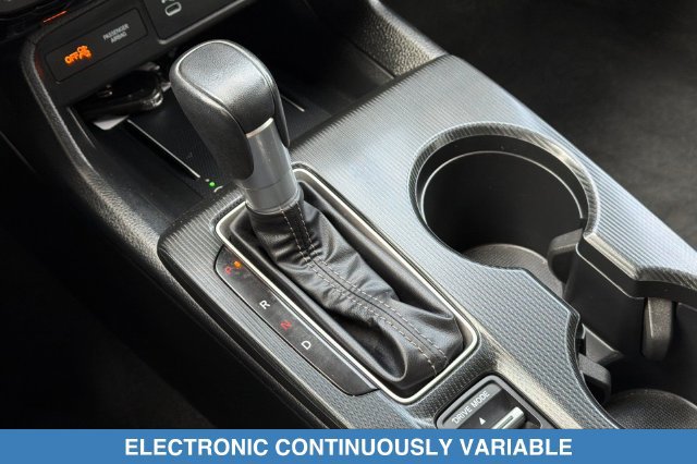 Certified 2025 Honda Civic Sport image 24