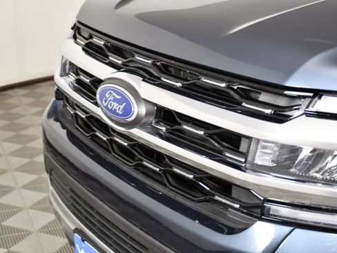 Used 2024 Ford Expedition Max Limited AWD/4WD image 11