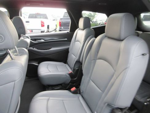 Certified 2023 Buick Enclave Essence w/ Experience Buick Package FWD image 21
