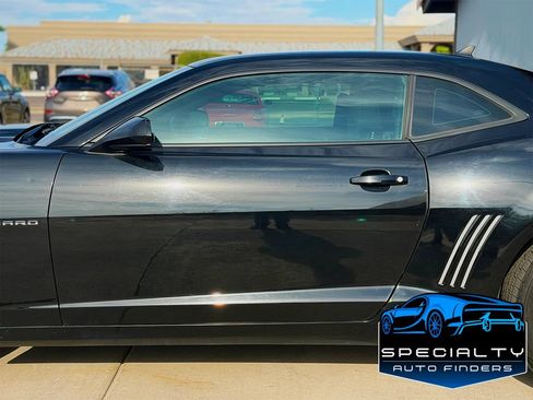 Used 2011 Chevrolet Camaro LT w/ RS Package RWD image 8