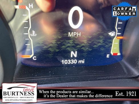 Used 2024 Jeep Wrangler Willys image 24