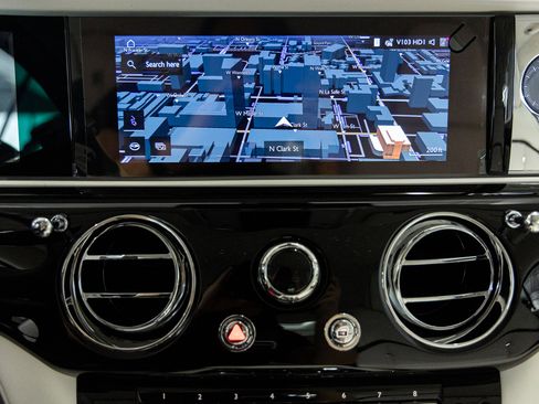 New 2026 Rolls-Royce Spectre image 31