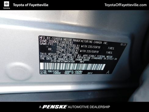 Used 2025 Toyota RAV4 XLE Premium image 9