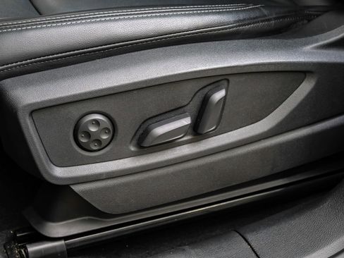 Used 2023 Audi Q5 2.0T Premium Plus w/ Premium Plus Package image 36