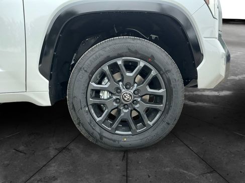 New 2026 Toyota Tundra Platinum image 15