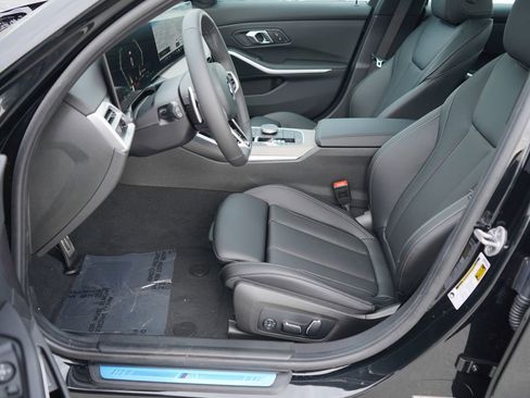 New 2026 BMW 330i 330i w/ M Sport Package image 9