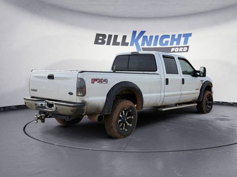 Used 2005 Ford F350 Lariat image 5