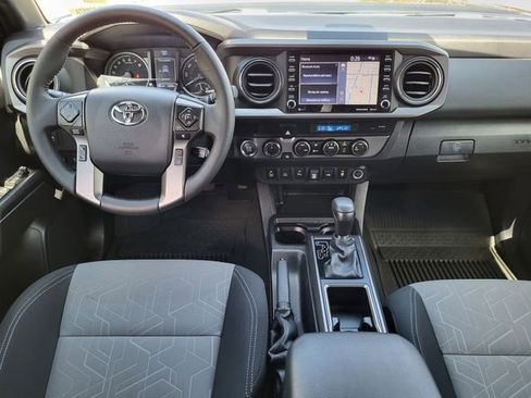 Used 2023 Toyota Tacoma TRD Off-Road w/ Technology Package AWD/4WD image 23