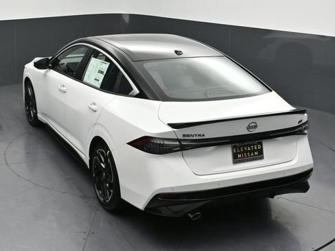 New 2026 Nissan Sentra SR w/ SR Premium Package FWD image 26
