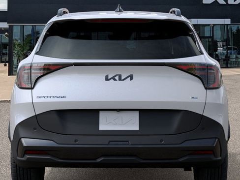 New 2026 Kia Sportage X-Line w/ X-Line Technology Package AWD/4WD image 13