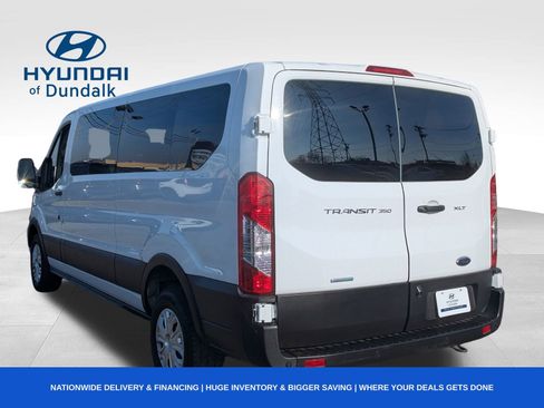 Used 2023 Ford Transit 350 XLT image 3