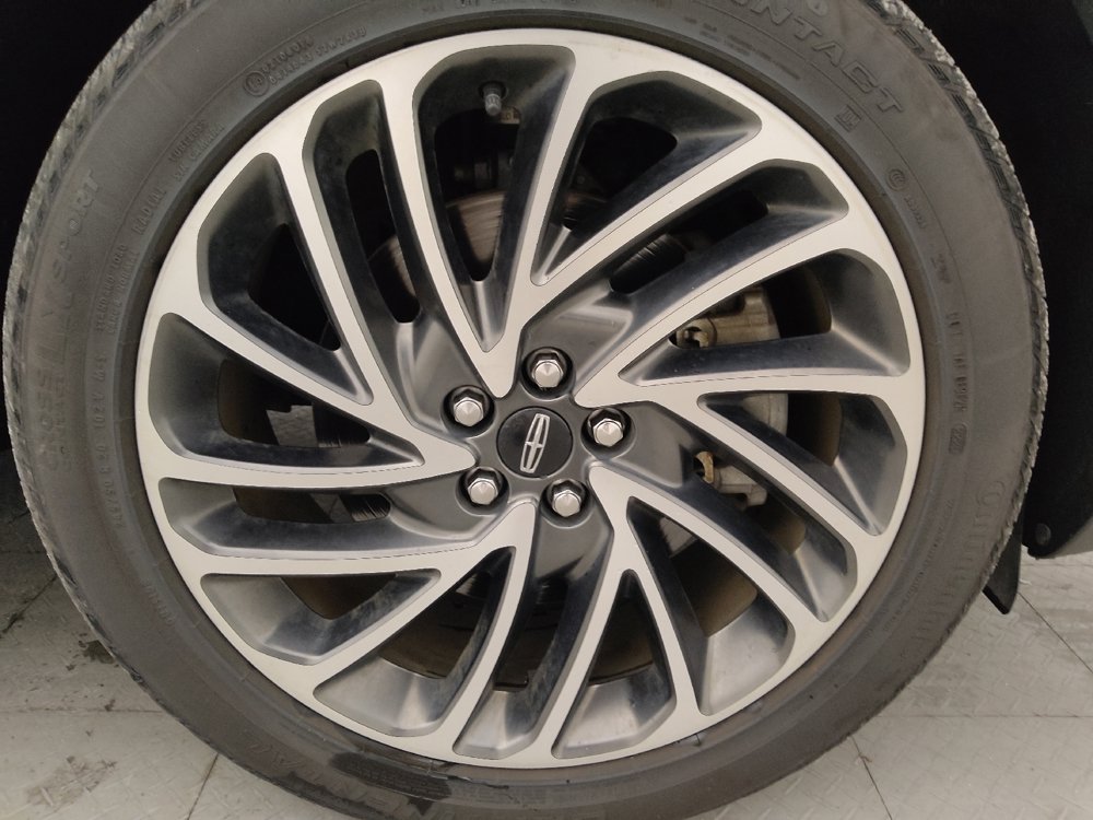 Used 2019 Lincoln Nautilus Reserve FWD image 31