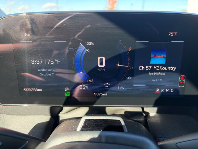 Used 2026 Chevrolet Blazer EV RS w/ Super Cruise Package AWD/4WD image 19