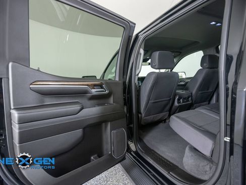 Used 2024 GMC Sierra 1500 Elevation w/ X31 Off-Road Package AWD/4WD image 25