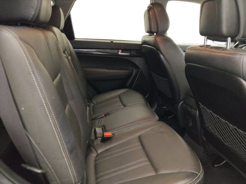 Used 2015 Kia Sorento EX image 19