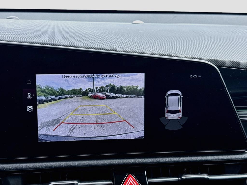 Certified 2023 Kia Niro Wind w/ Wind Preserve Package FWD image 17