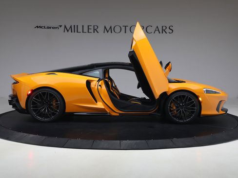 New 2026 McLaren GTS image 19