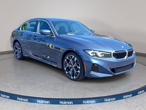 Used 2025 BMW 330i Sedan w/ Premium Package RWD image 4