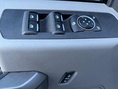 Used 2017 Ford F250 XLT w/ XLT Value Package image 18