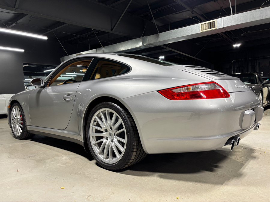 Used 2006 Porsche 911 Carrera 4S AWD/4WD image 2